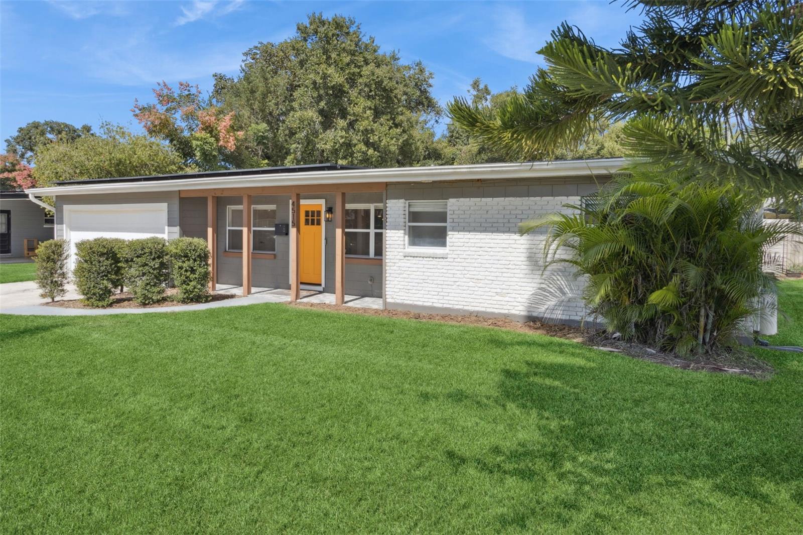 Image 2 of 37 For 4515 Seils Way