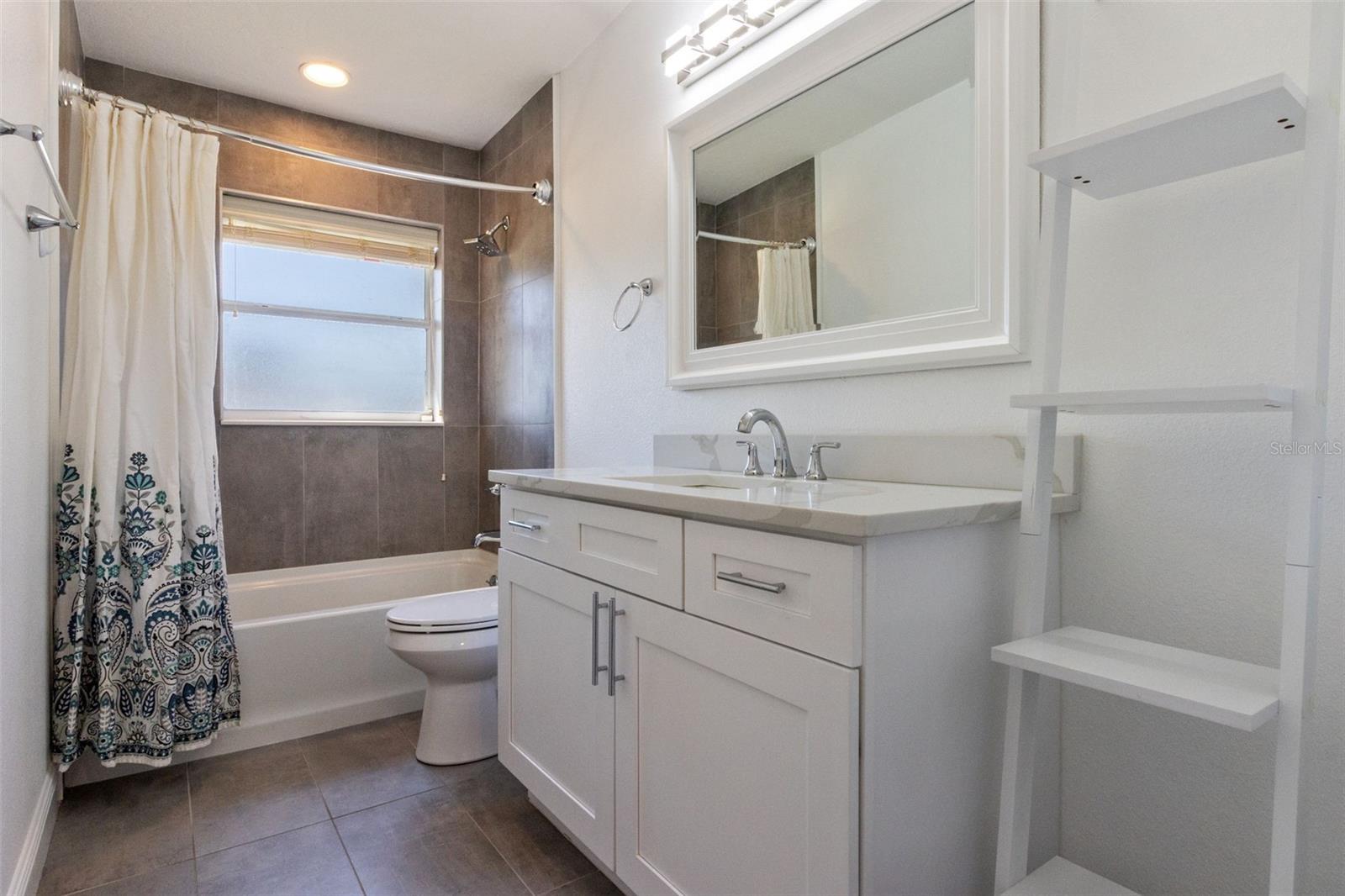 Image 24 of 37 For 4515 Seils Way