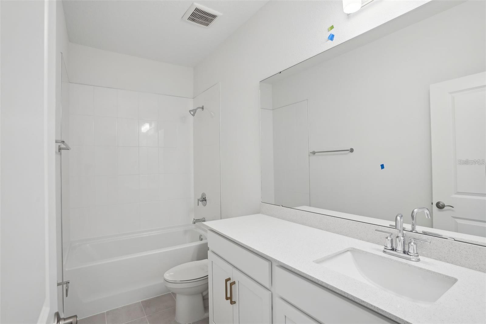 Image 30 of 37 For 16484 Silver Brook Way