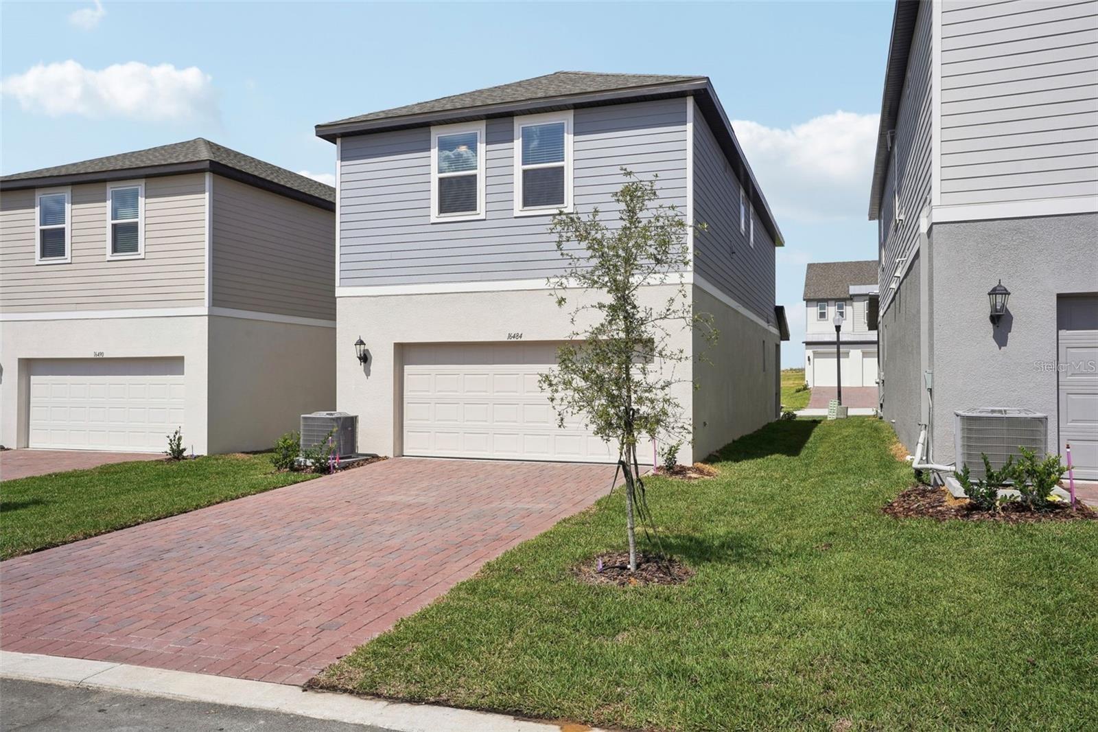 Image 35 of 37 For 16484 Silver Brook Way