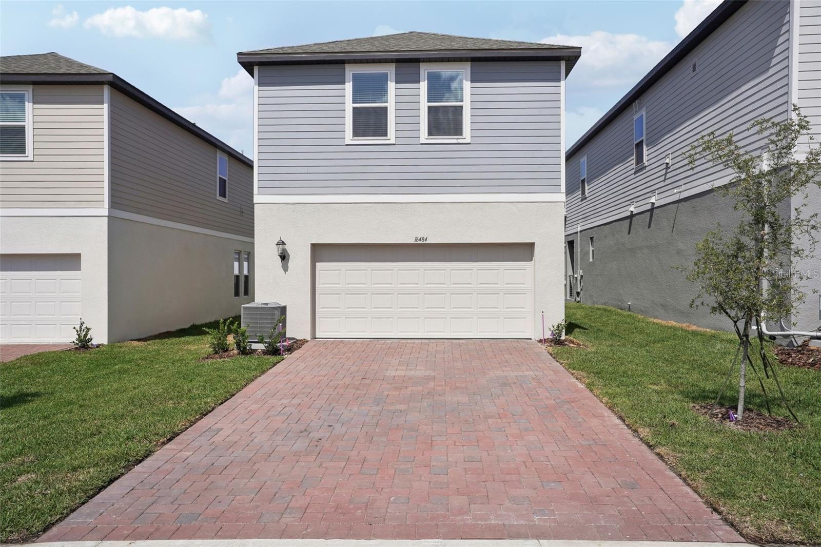 Image 36 of 37 For 16484 Silver Brook Way