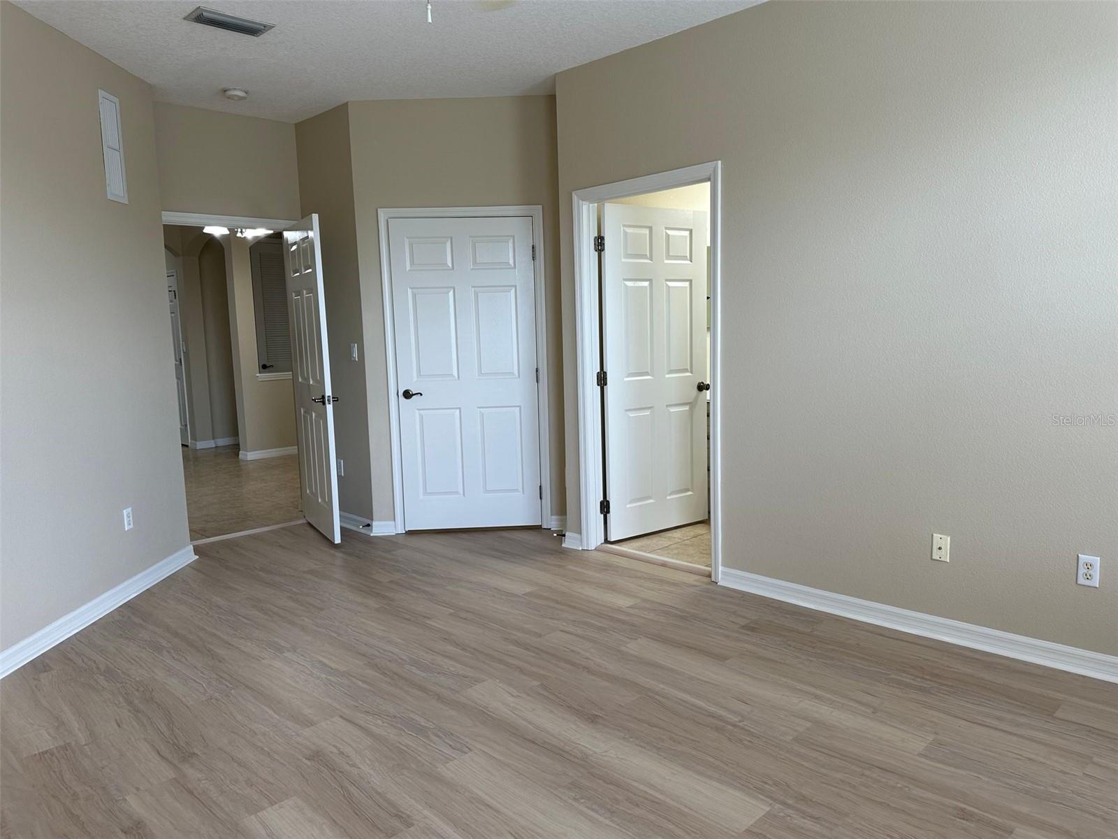 Image 20 of 31 For 11446 Jasper Kay Terrace 303