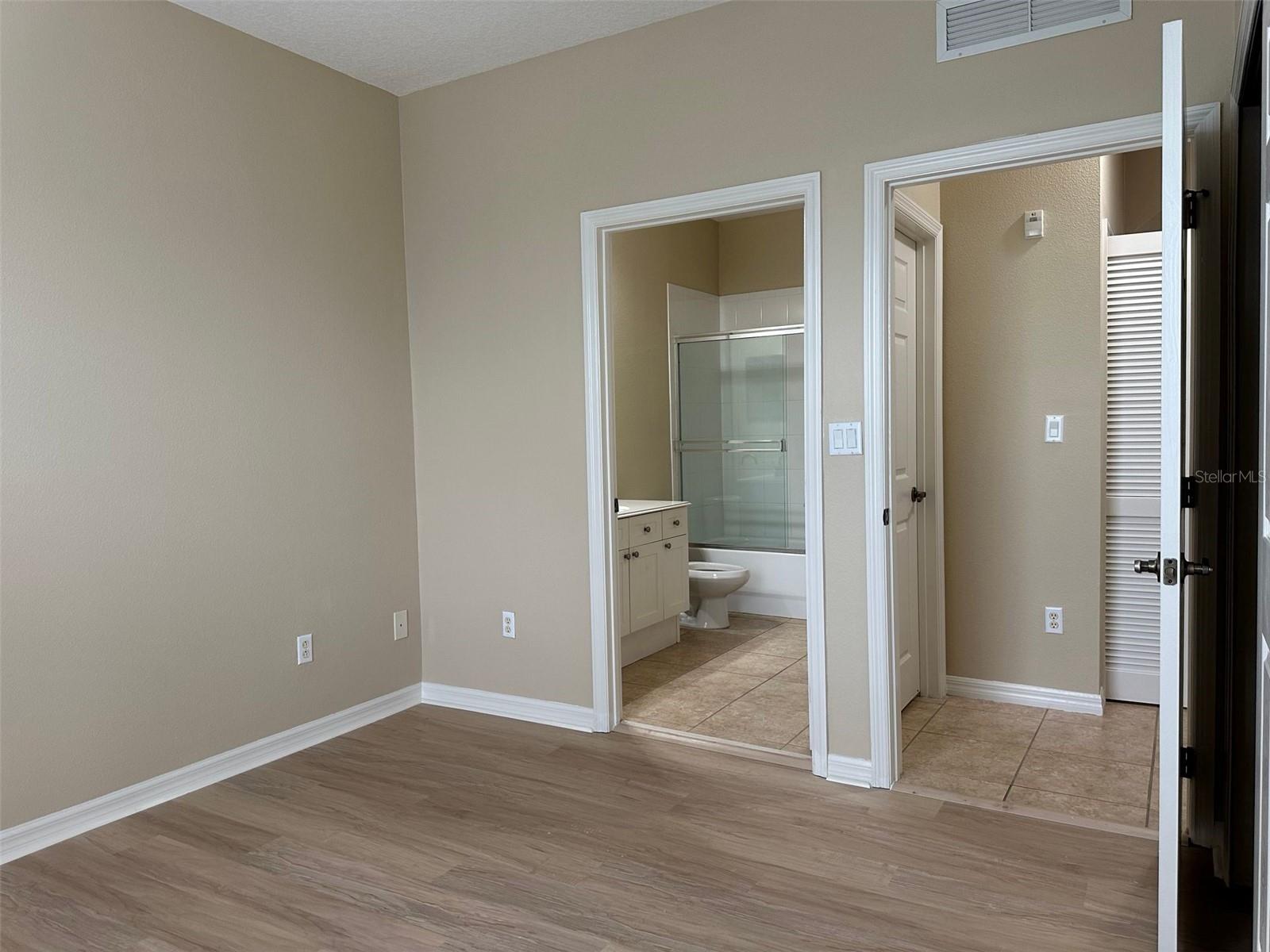 Image 24 of 31 For 11446 Jasper Kay Terrace 303