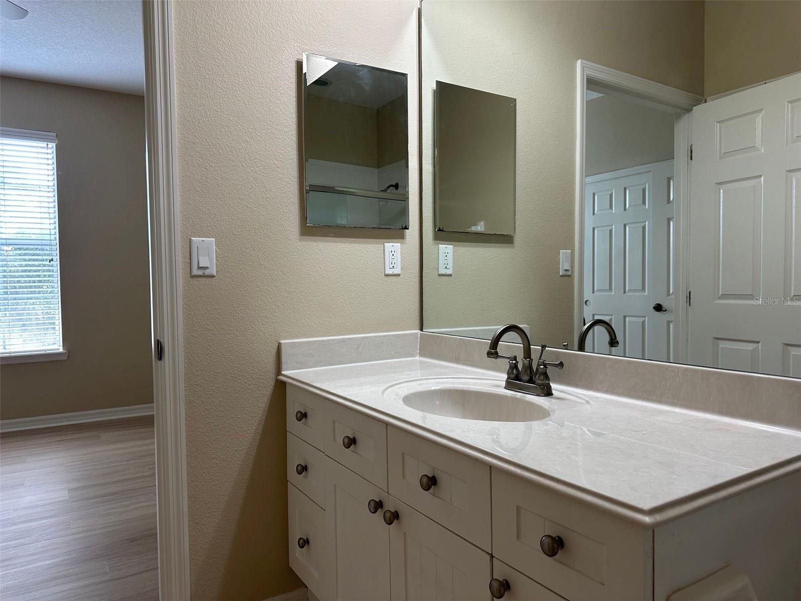 Image 25 of 31 For 11446 Jasper Kay Terrace 303