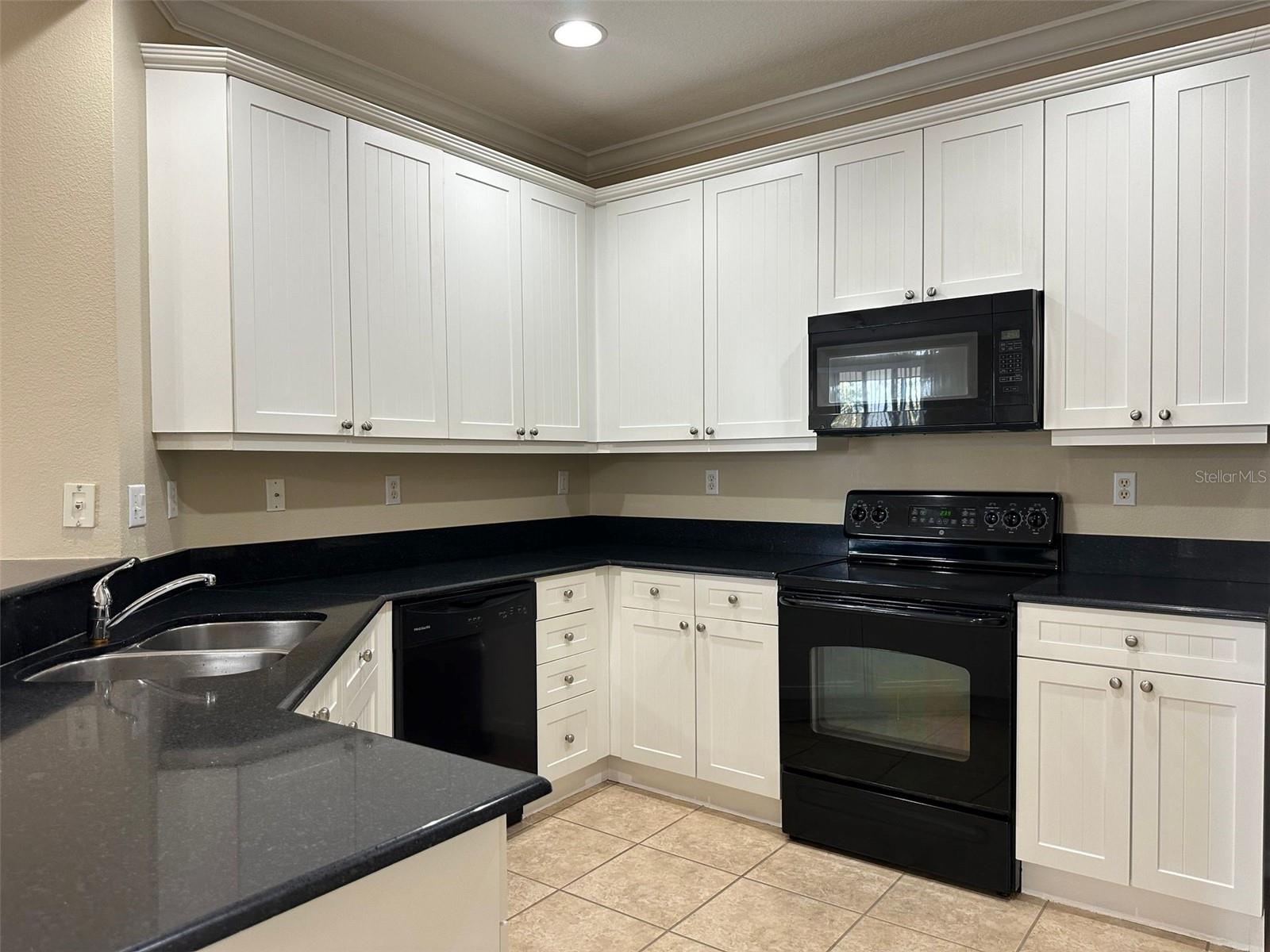 Image 9 of 31 For 11446 Jasper Kay Terrace 303