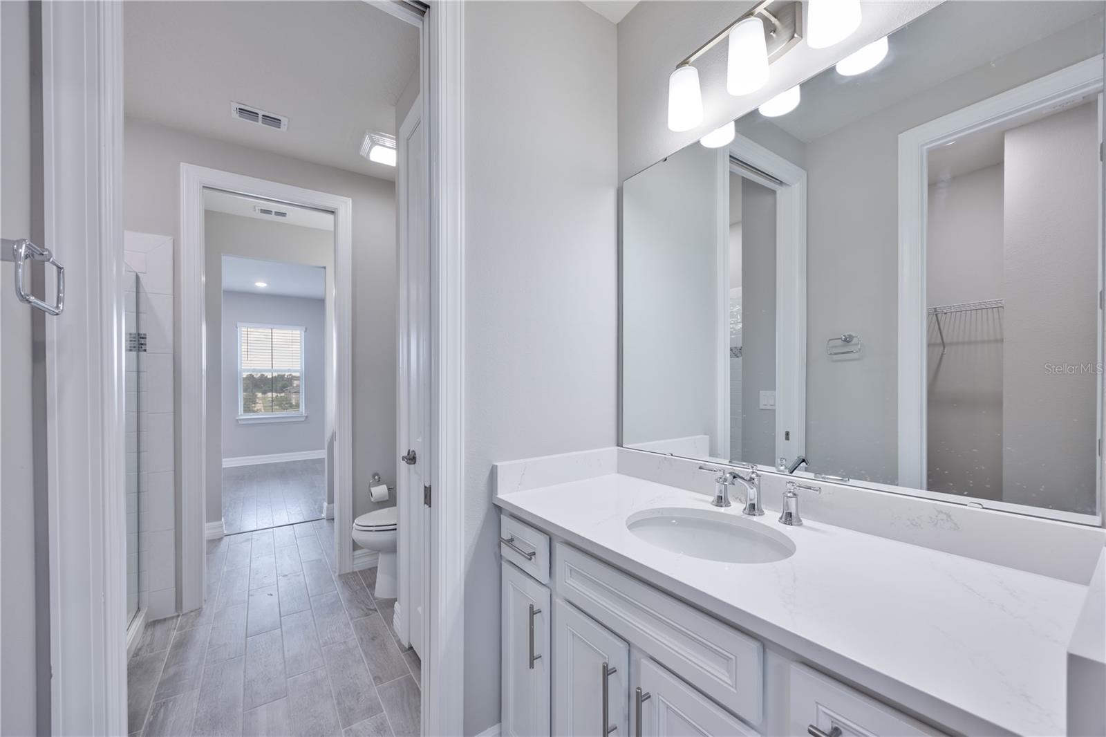 Image 33 of 37 For 8077 Leaf Grove Circle