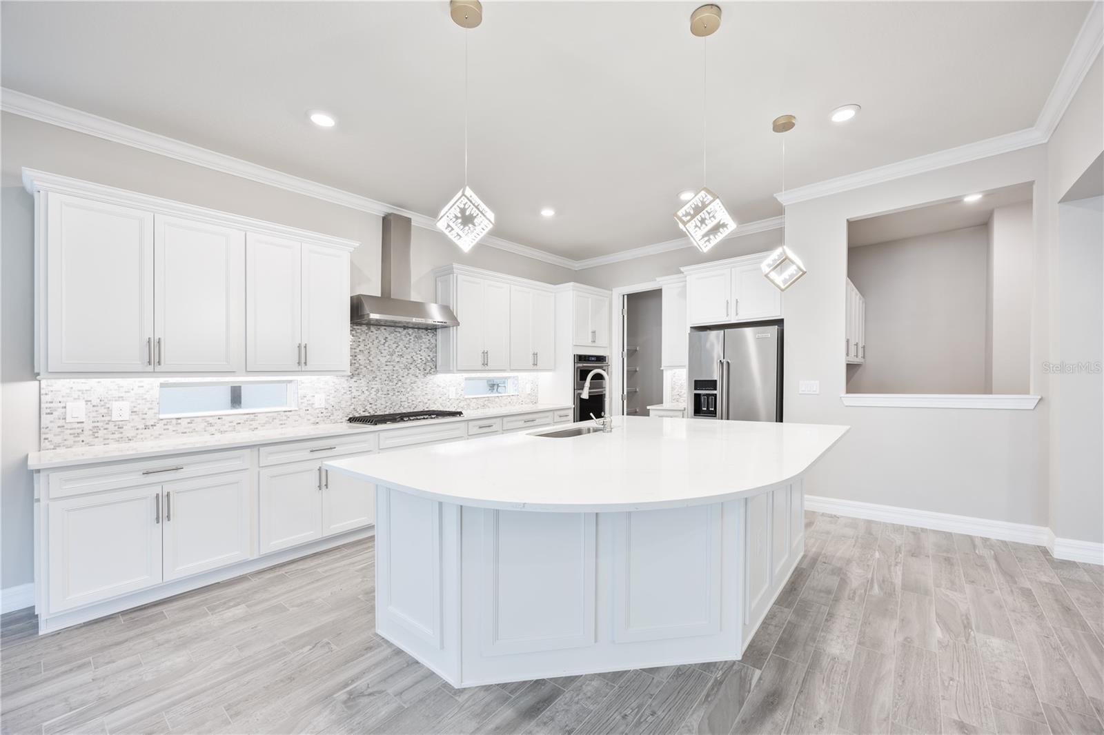 Image 7 of 37 For 8077 Leaf Grove Circle