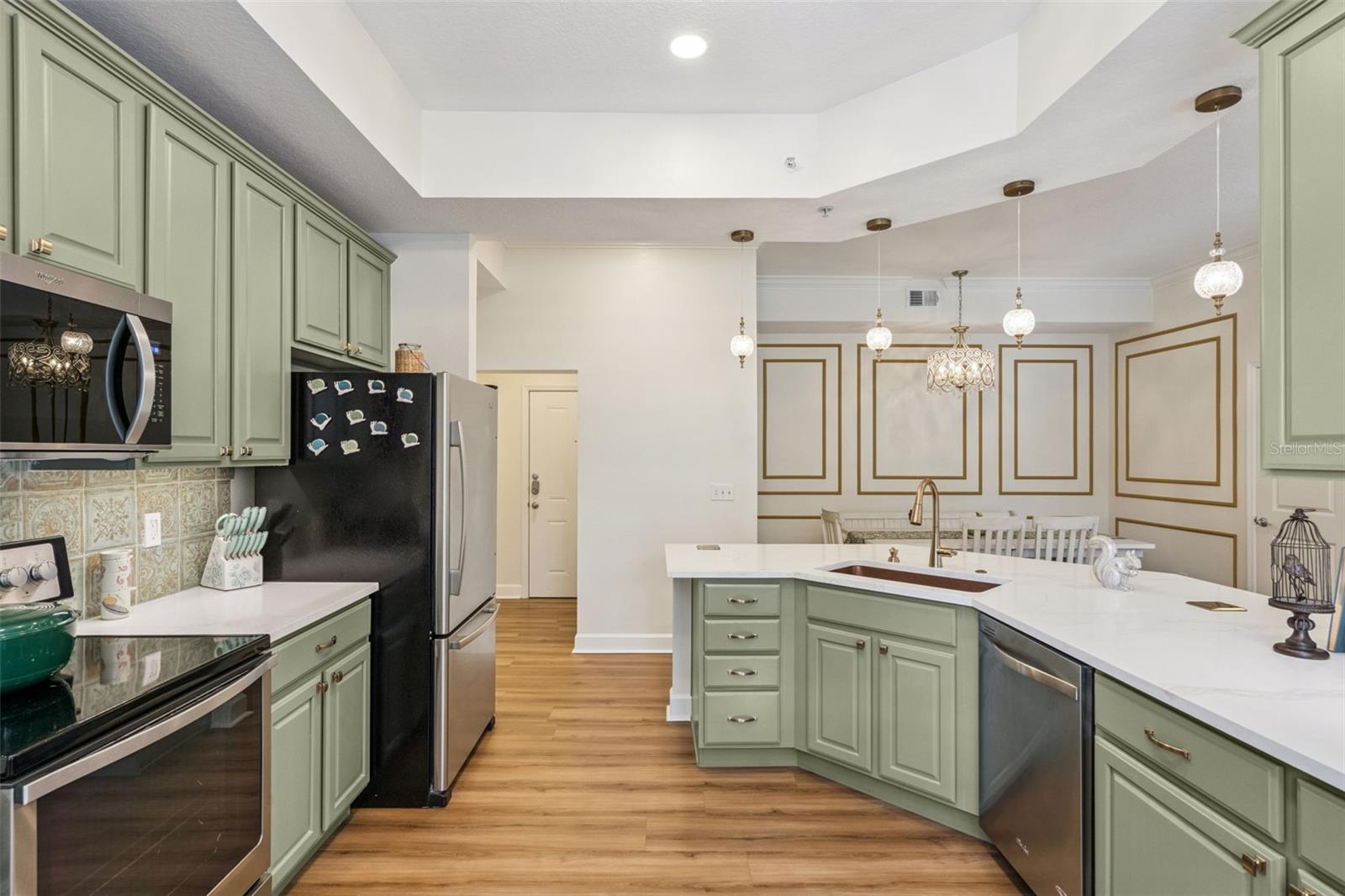 Image 11 of 84 For 1220 Ironsmith Drive 101