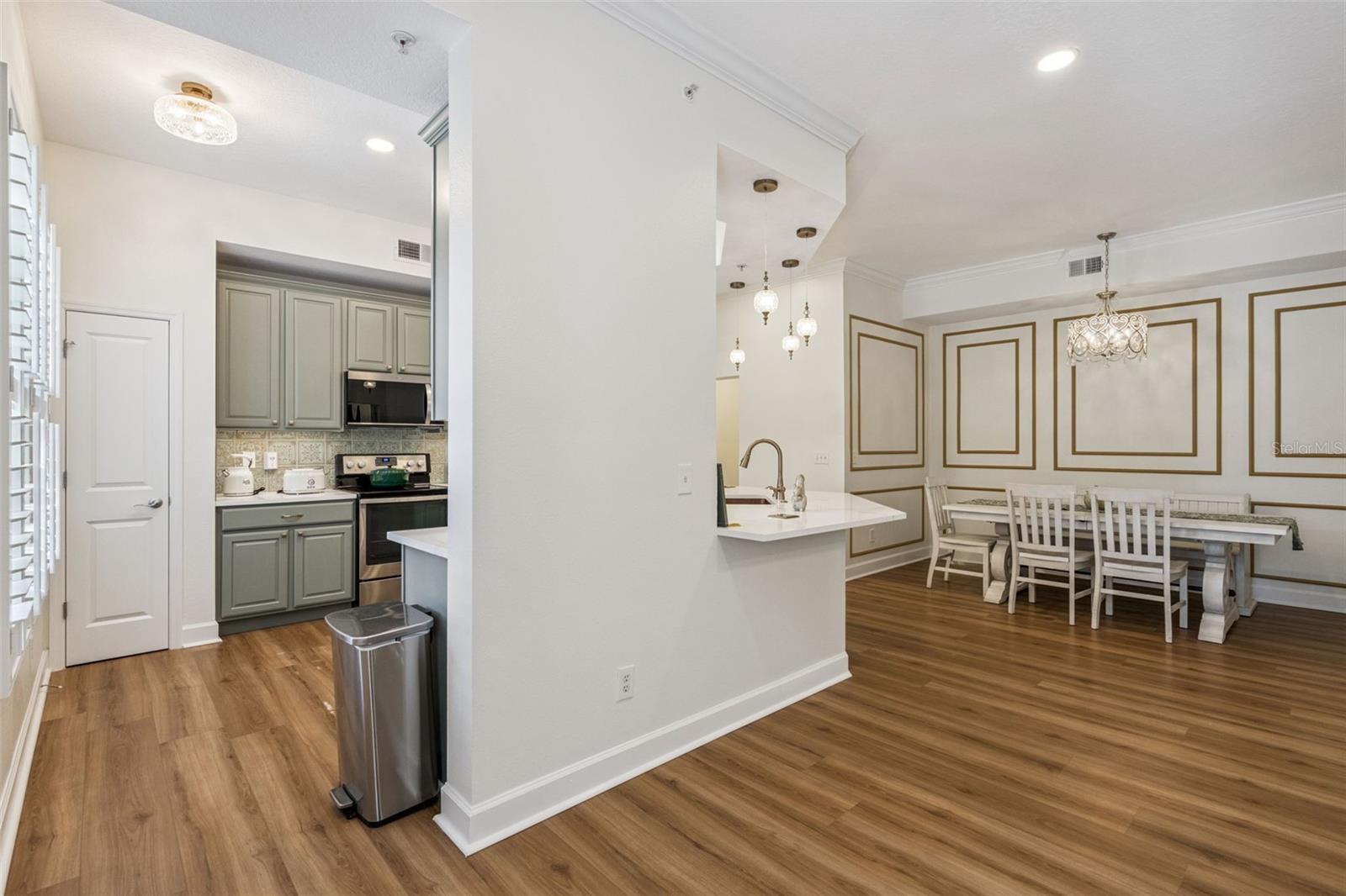 Image 17 of 84 For 1220 Ironsmith Drive 101