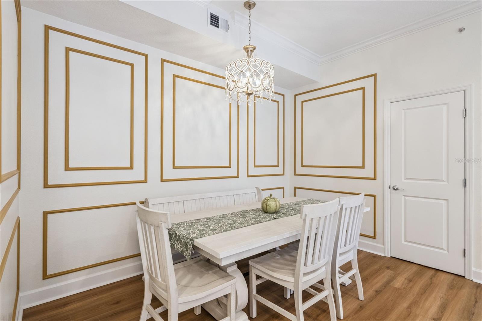 Image 22 of 84 For 1220 Ironsmith Drive 101