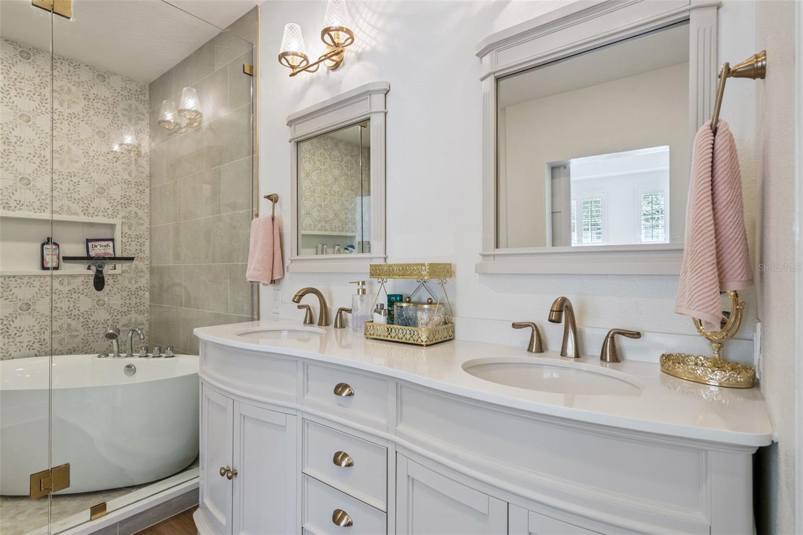 Image 29 of 84 For 1220 Ironsmith Drive 101