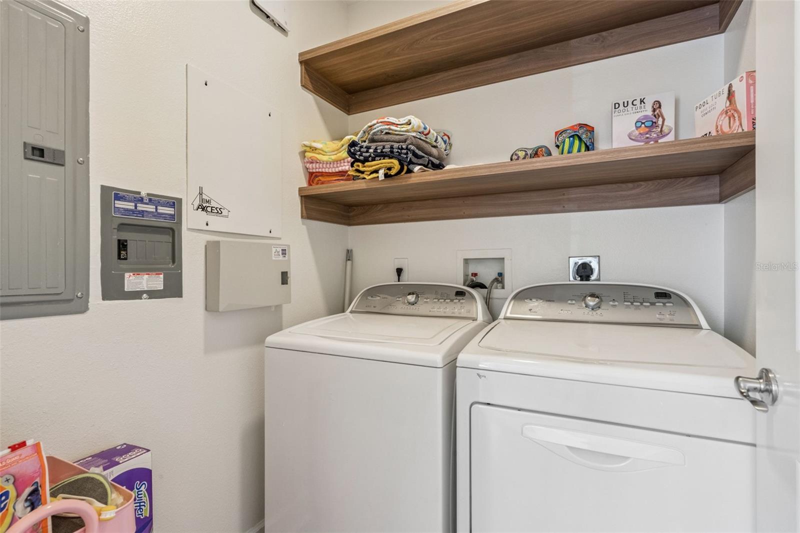 Image 46 of 84 For 1220 Ironsmith Drive 101