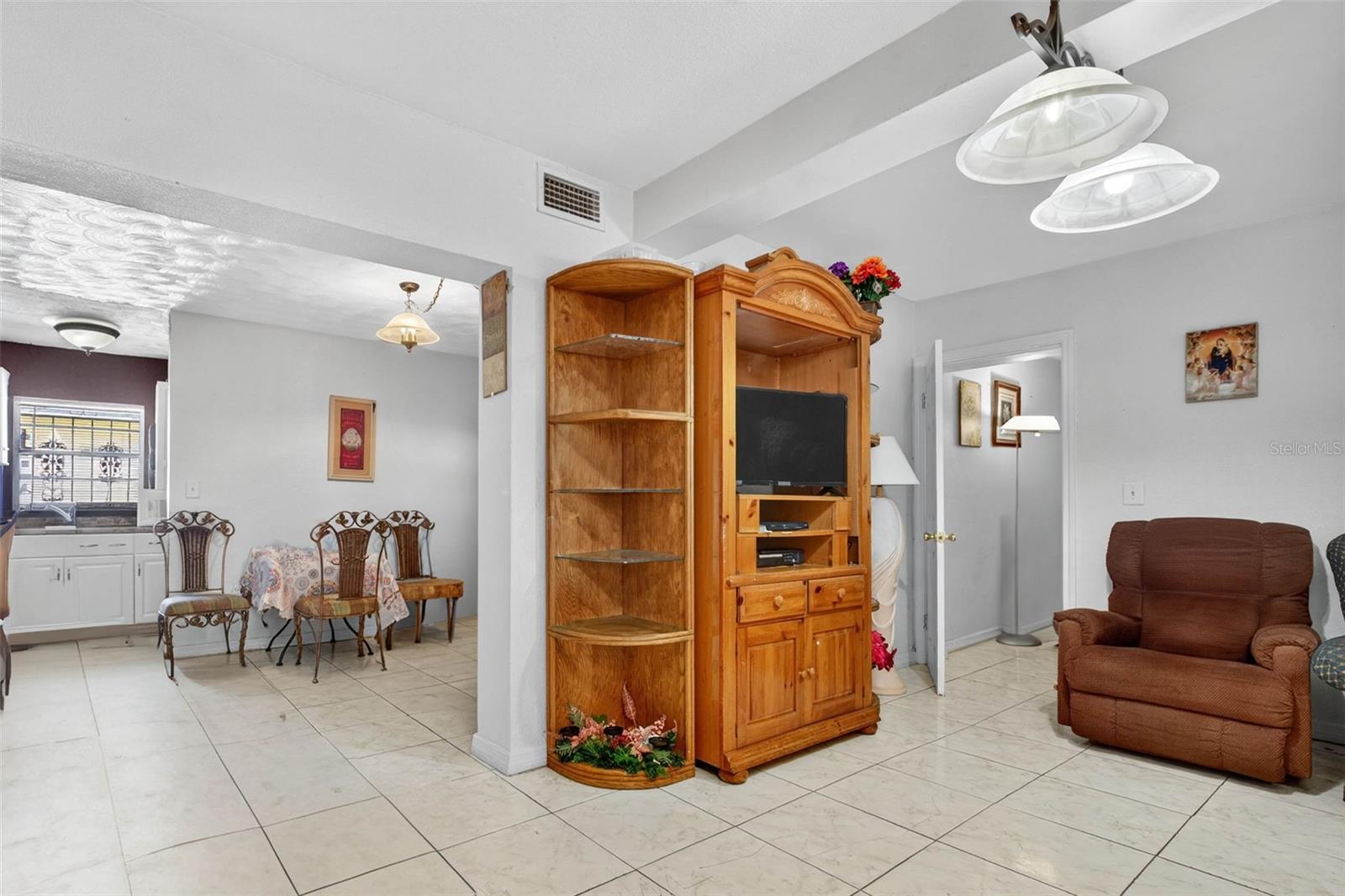 Image 11 of 62 For 6207 Blossom Avenue