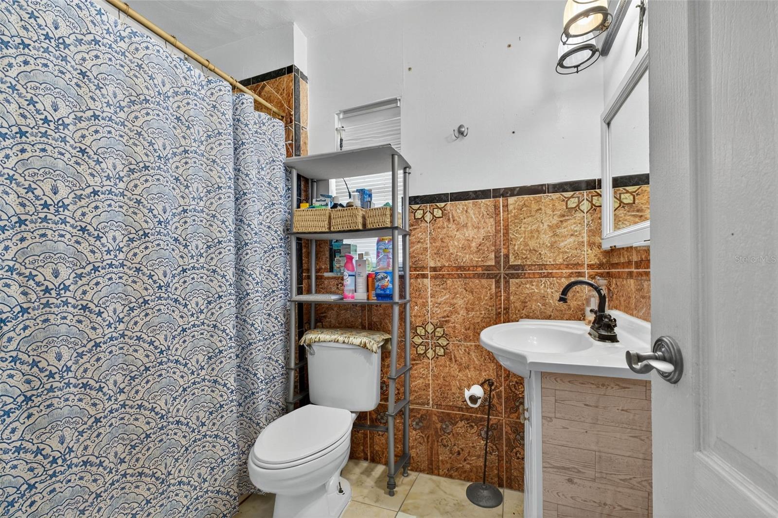 Image 18 of 62 For 6207 Blossom Avenue