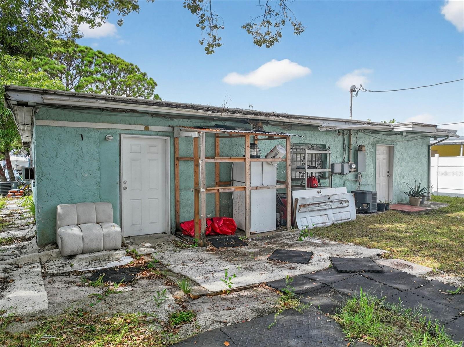 Image 44 of 62 For 6207 Blossom Avenue