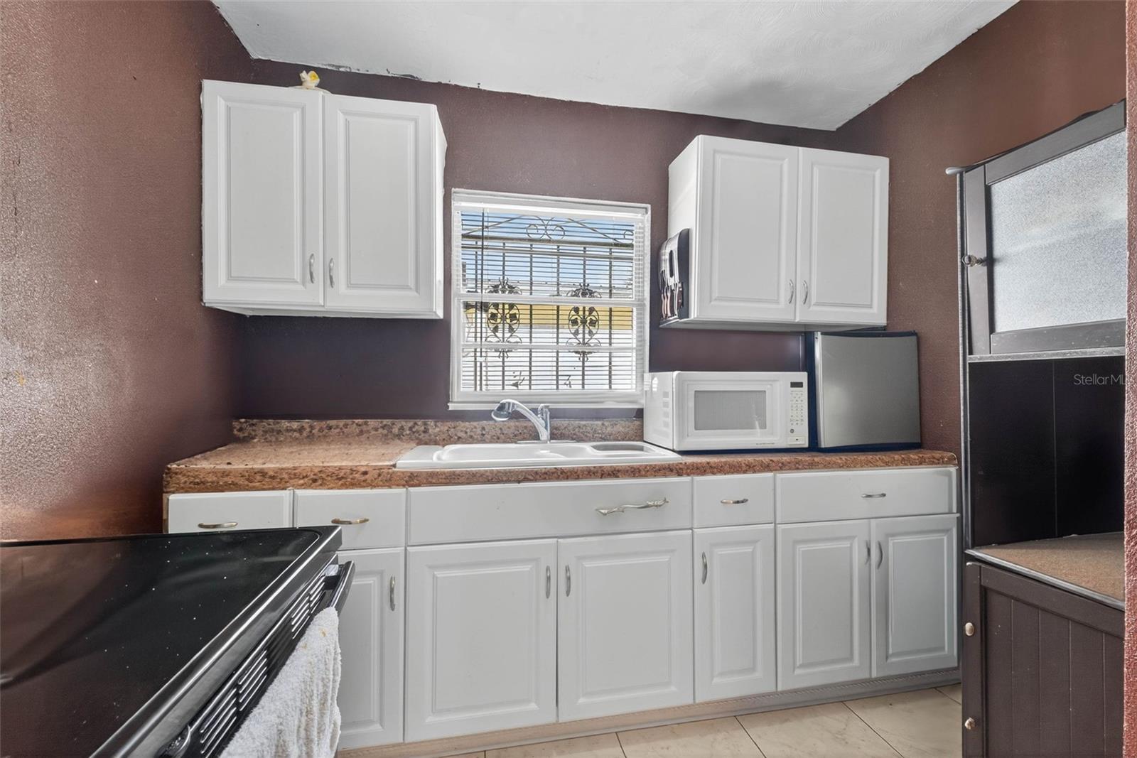 Image 9 of 62 For 6207 Blossom Avenue