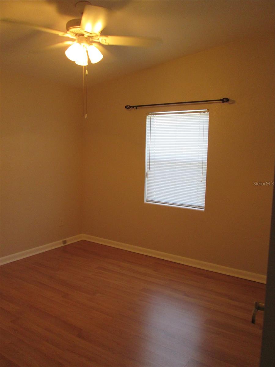 Image 20 of 27 For 770 Baffie Avenue