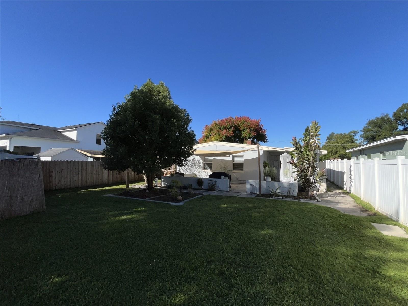 Image 27 of 27 For 770 Baffie Avenue