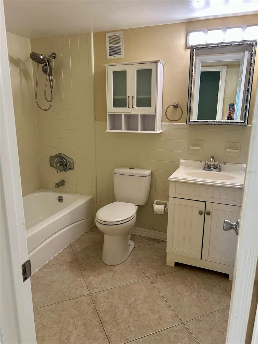Image 21 of 31 For 1567 Brooks Lane