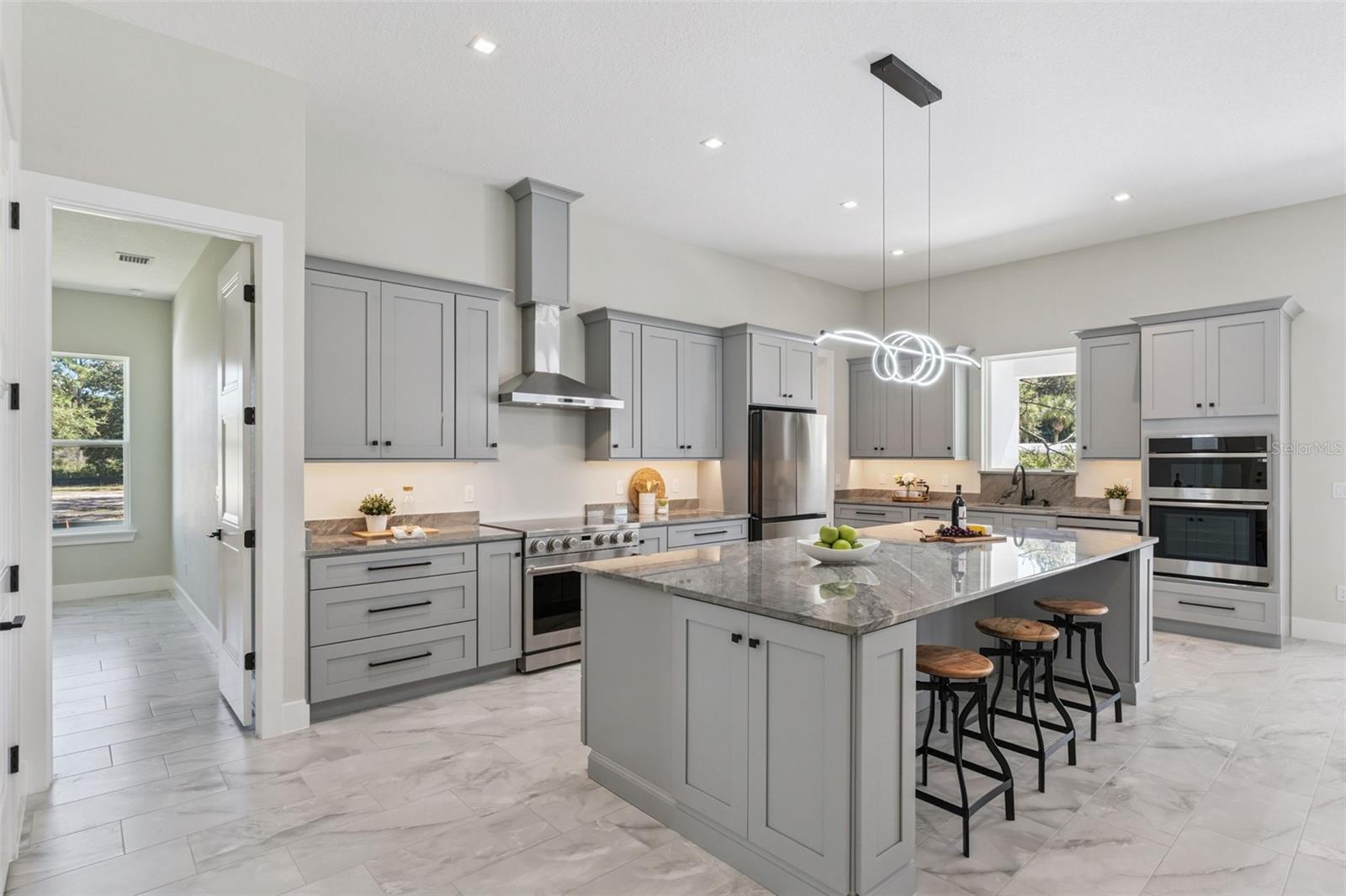 Image 18 of 59 For 20446 Quinlan Street