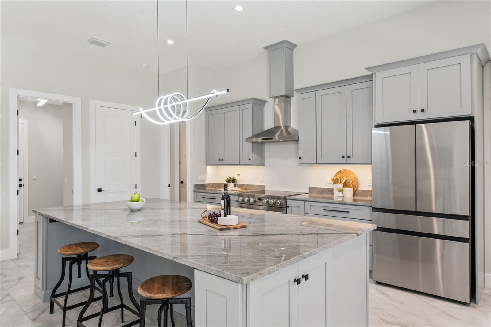 Image 26 of 59 For 20446 Quinlan Street