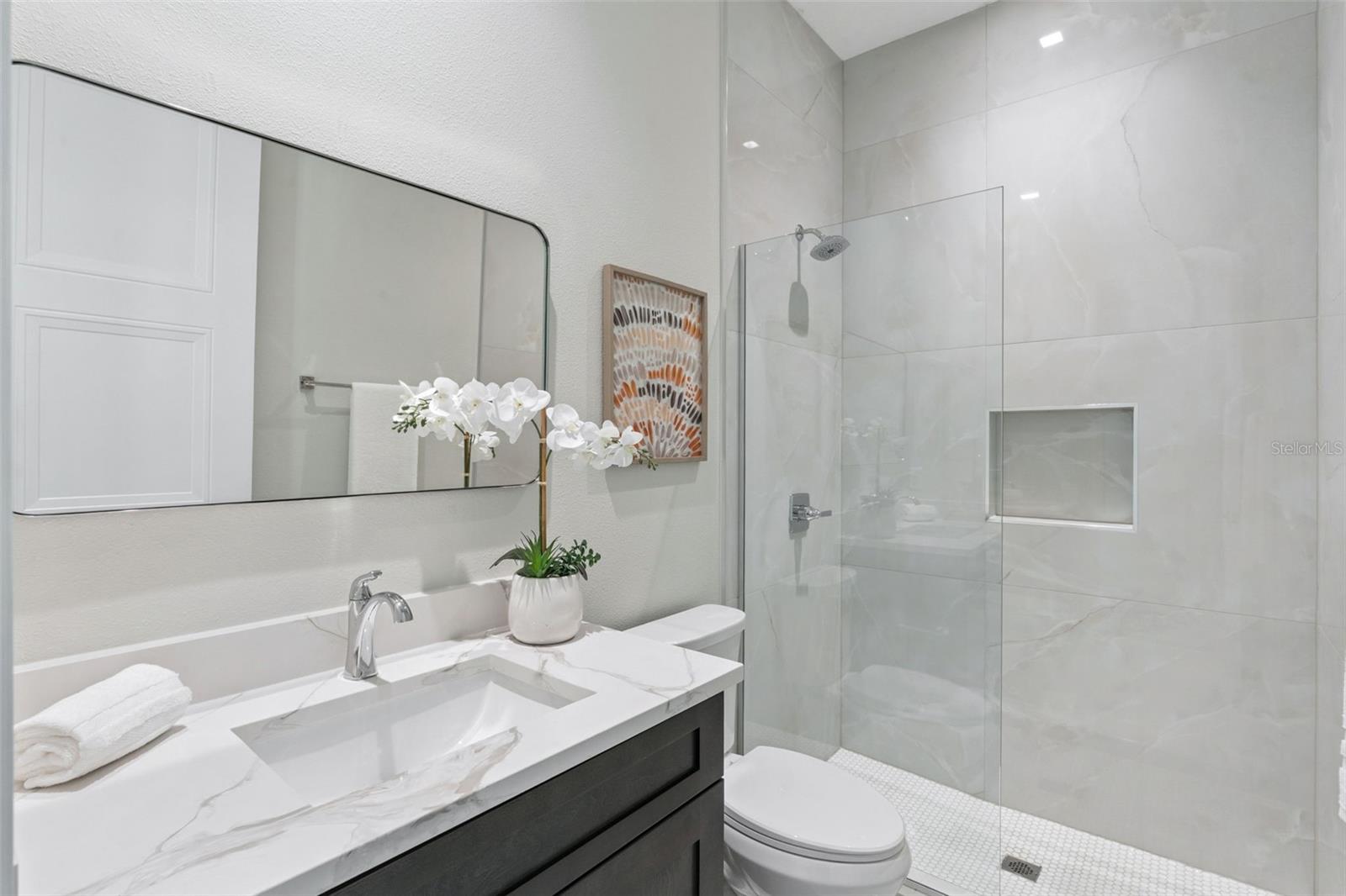 Image 39 of 59 For 20446 Quinlan Street