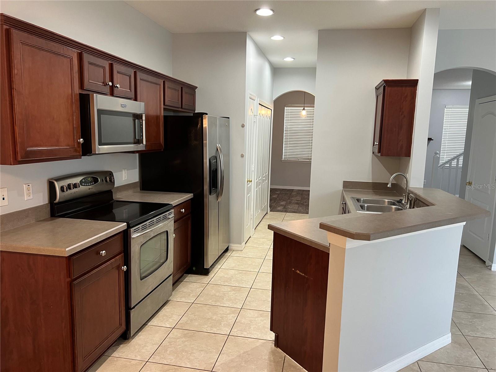 Image 6 of 23 For 4770 Capital Boulevard