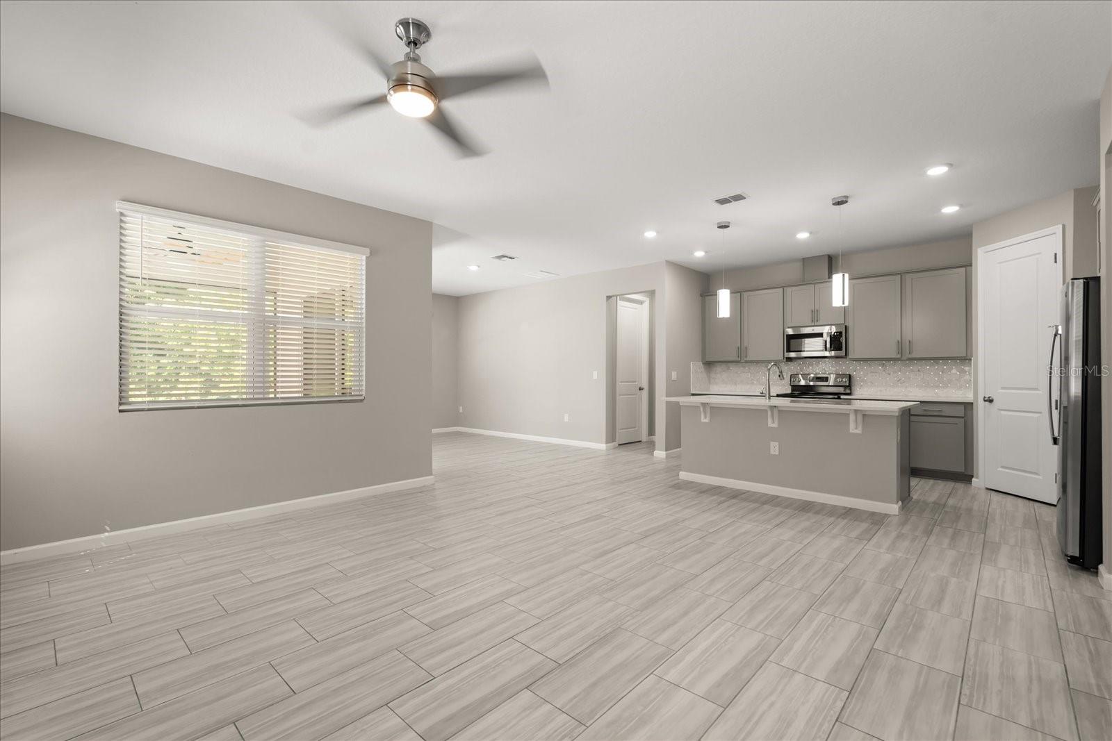 Image 3 of 27 For 4028 Southern Vista Loop