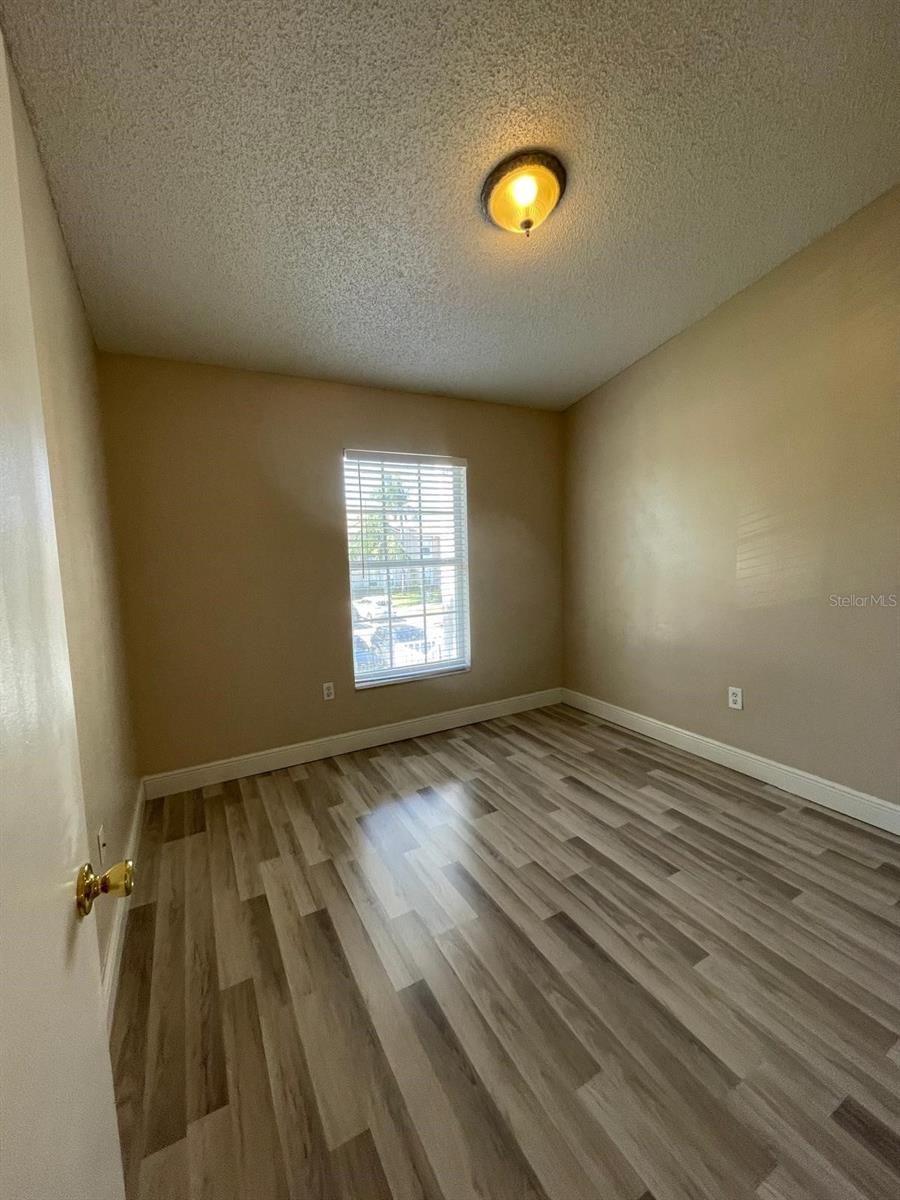 Image 14 of 19 For 13301 Fairway Glen Drive 203
