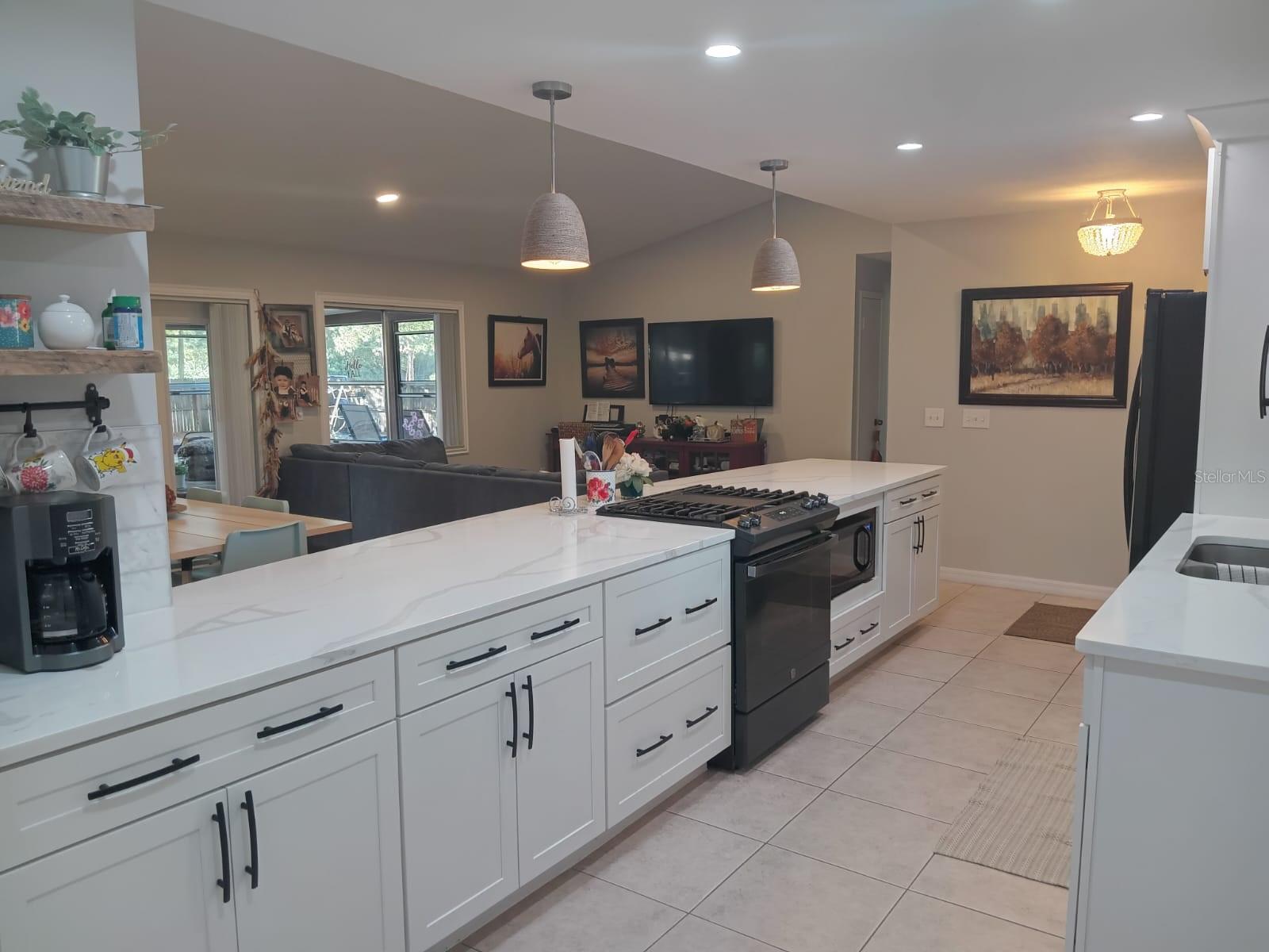 Image 3 of 23 For 10700 Gardenwood Road