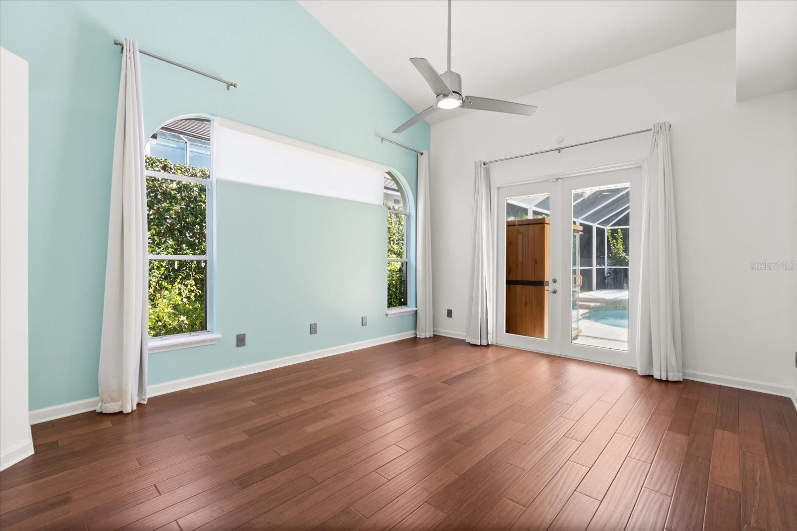 Image 16 of 51 For 1293 Prince Court