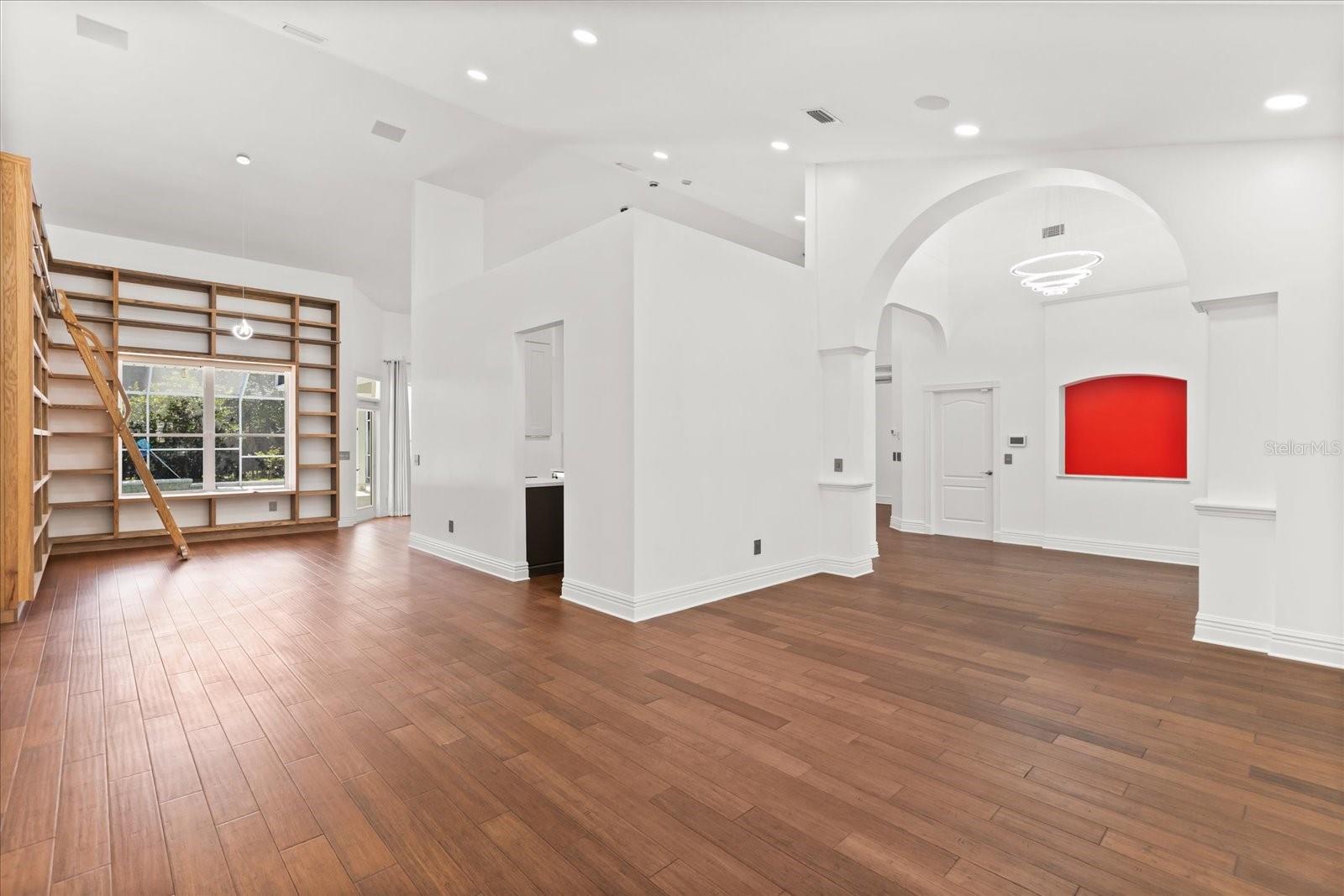 Image 24 of 51 For 1293 Prince Court