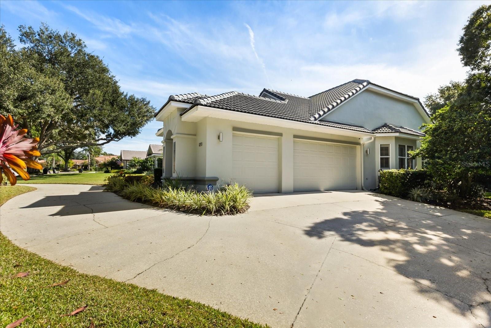 Image 44 of 51 For 1293 Prince Court