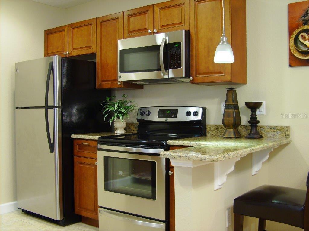 Image 5 of 15 For 2500 Harrison Avenue