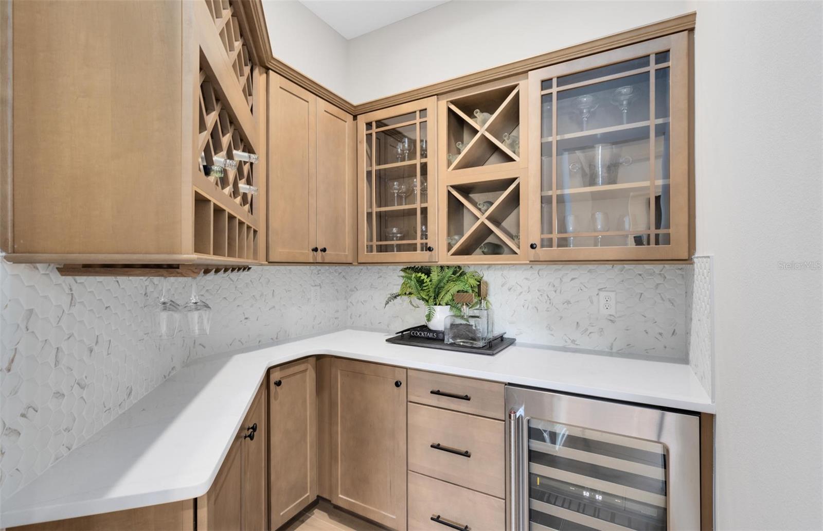 Image 12 of 54 For 4608 Golden Birch Avenue