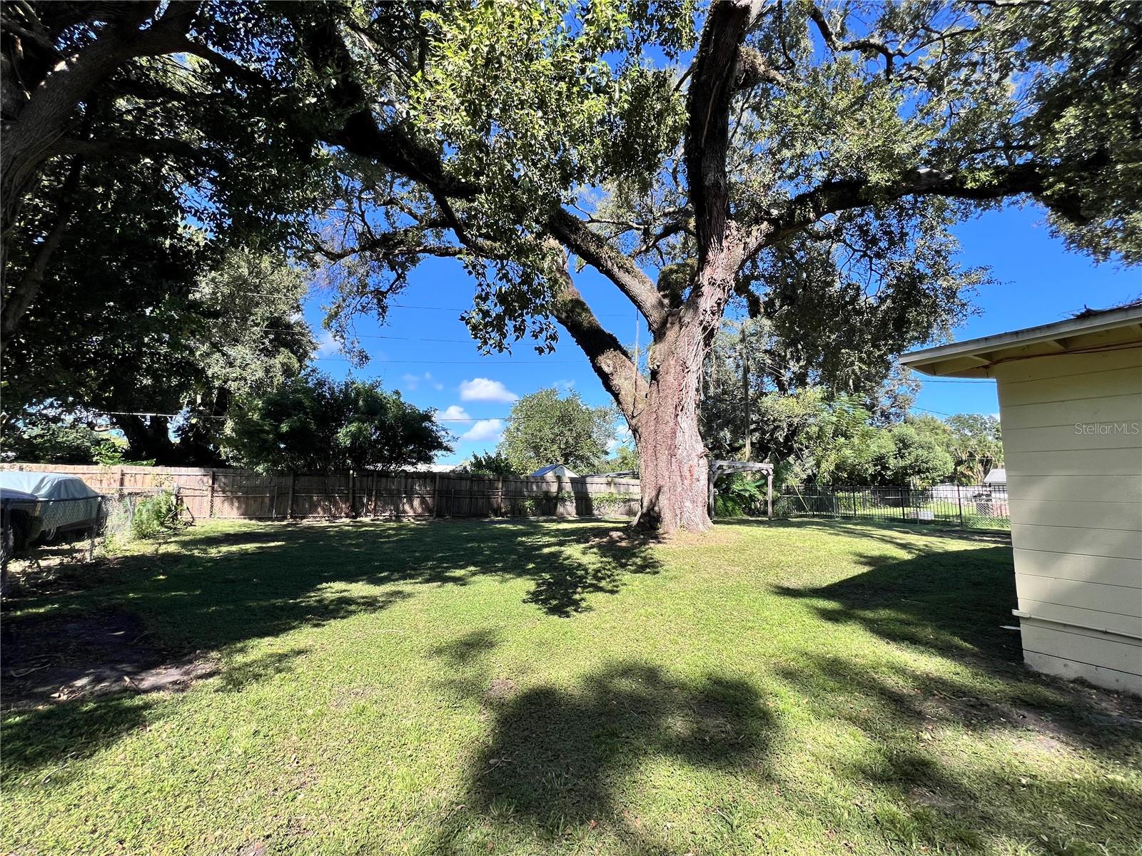 Image 10 of 10 For 3911 Lake Margaret Drive