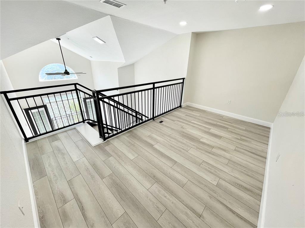 Image 16 of 23 For 4221 Spruce Street 2401