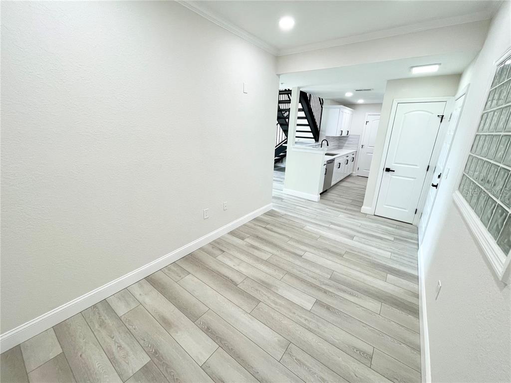 Image 7 of 23 For 4221 Spruce Street 2401