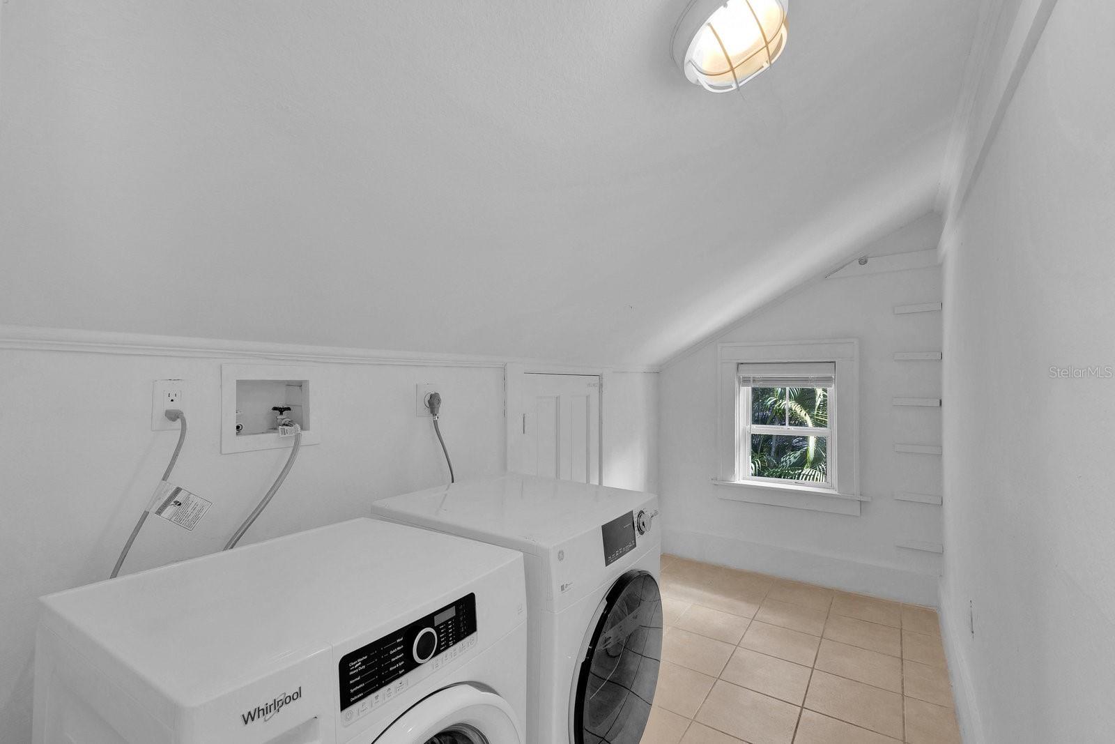 Image 16 of 22 For 614 Anderson Street