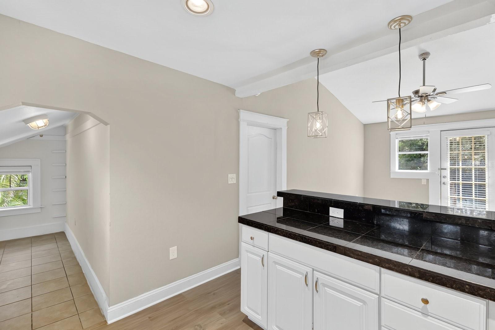 Image 8 of 22 For 614 Anderson Street