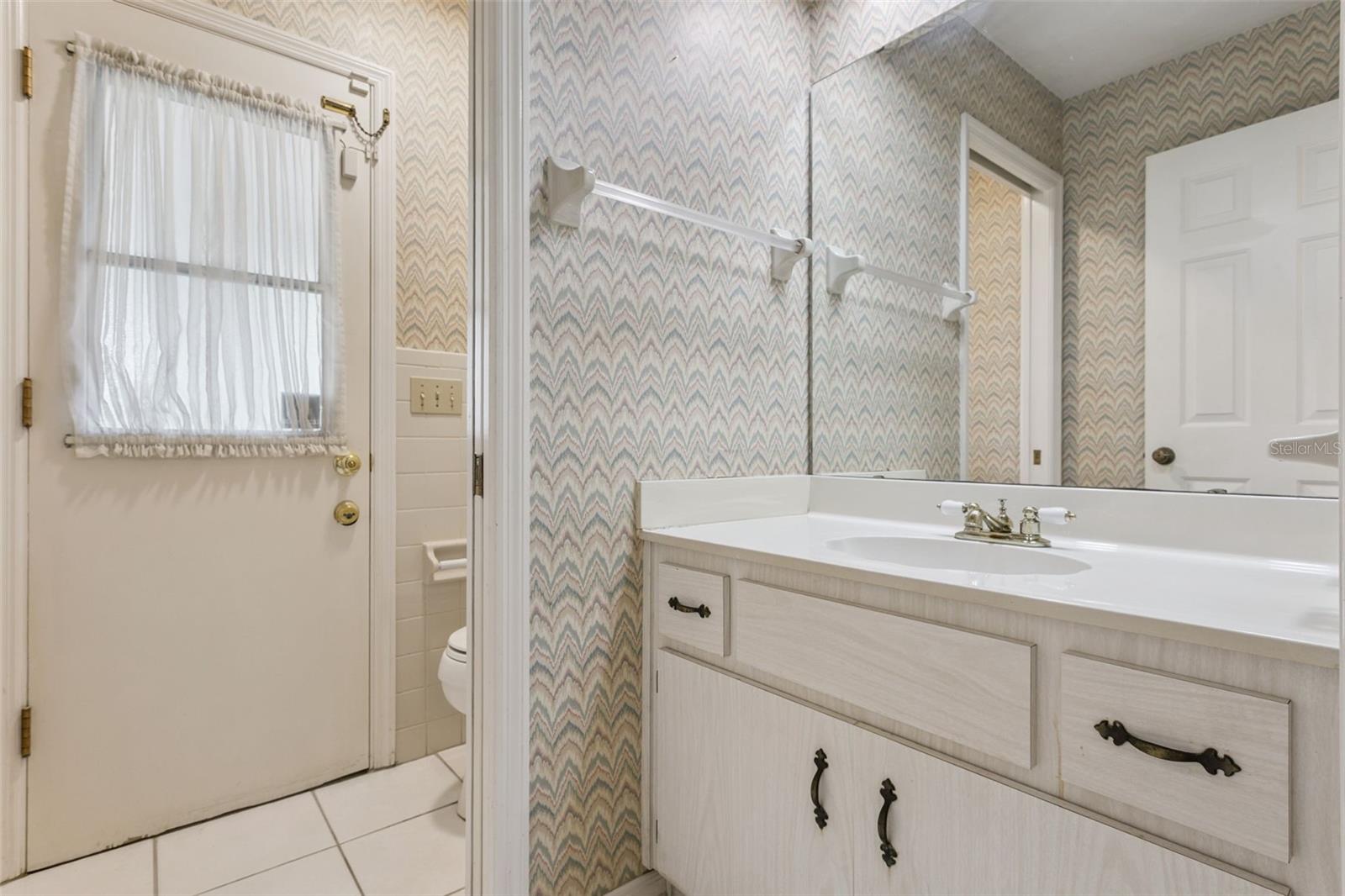 Image 24 of 86 For 1745 Adams Drive