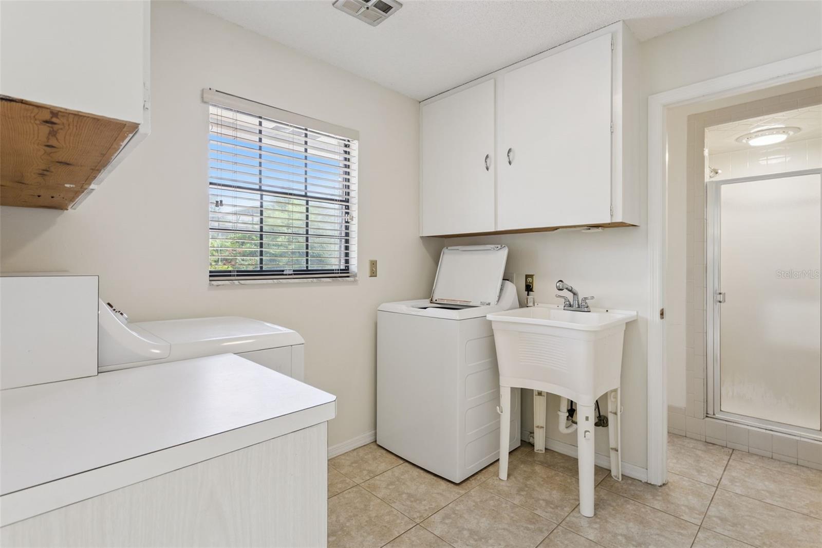 Image 29 of 86 For 1745 Adams Drive