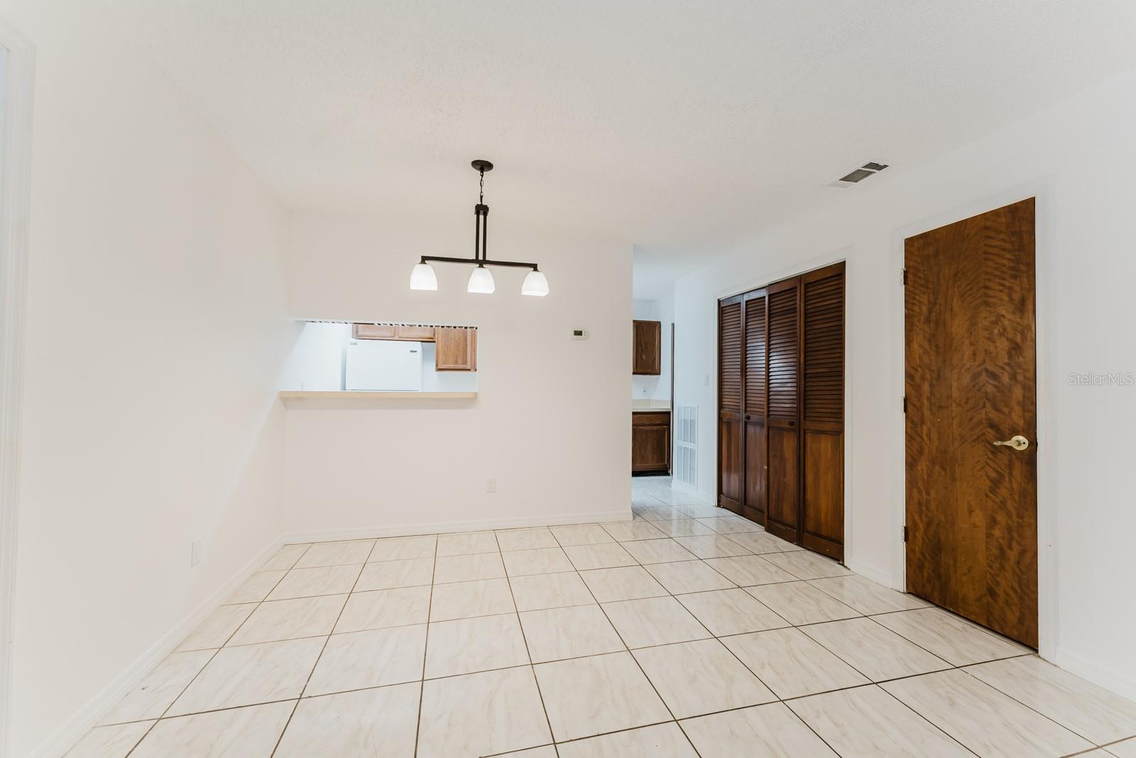 Image 16 of 26 For 508 Cottonwood Drive