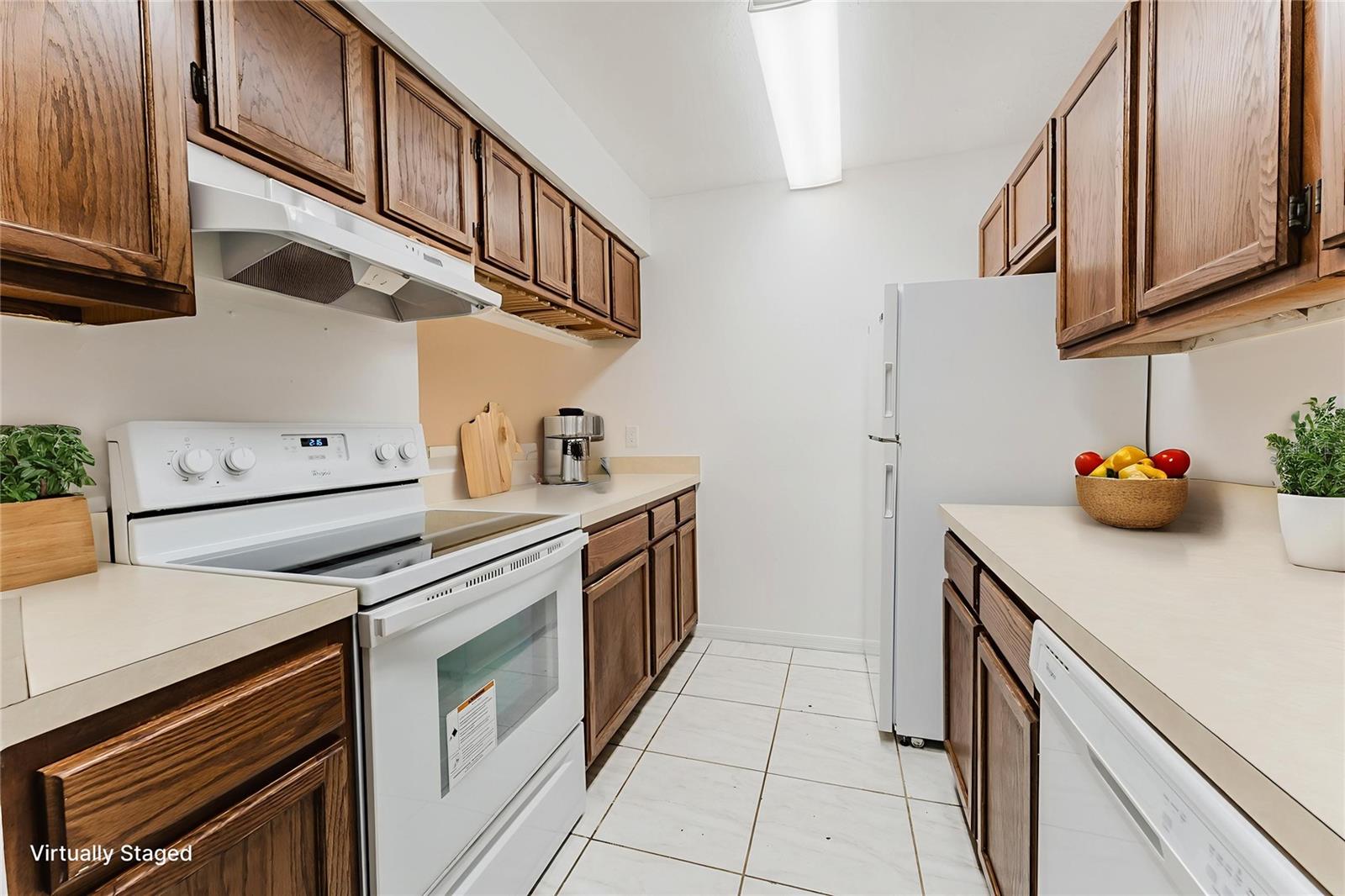 Image 4 of 26 For 508 Cottonwood Drive