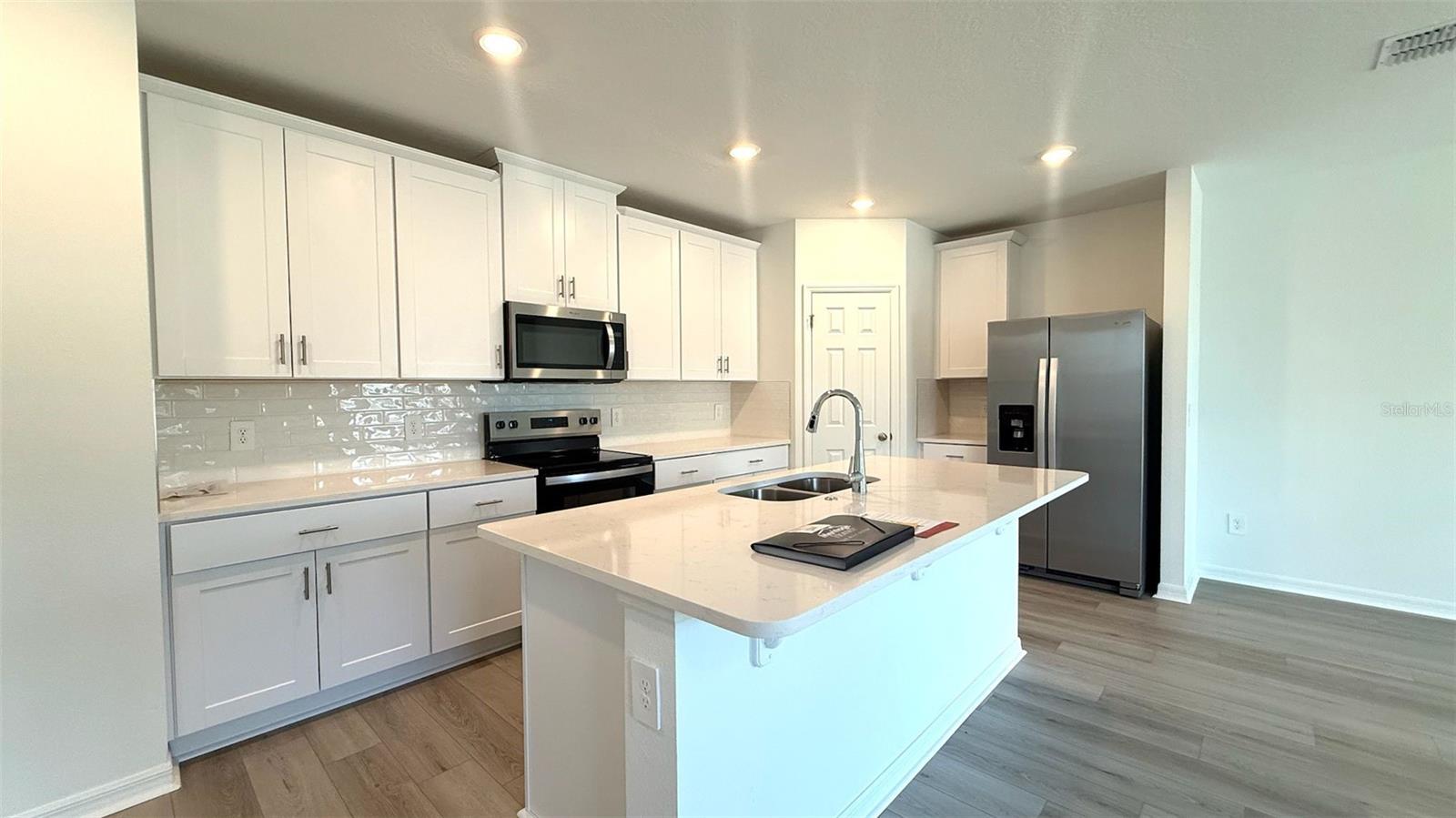 Image 4 of 19 For 4543 Sidesaddle Trail