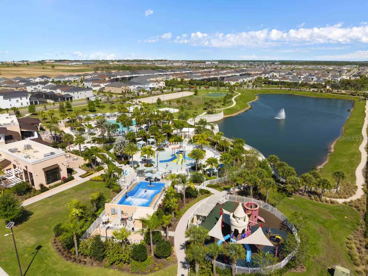 Image 32 of 41 For 1604 Carey Palm Circle