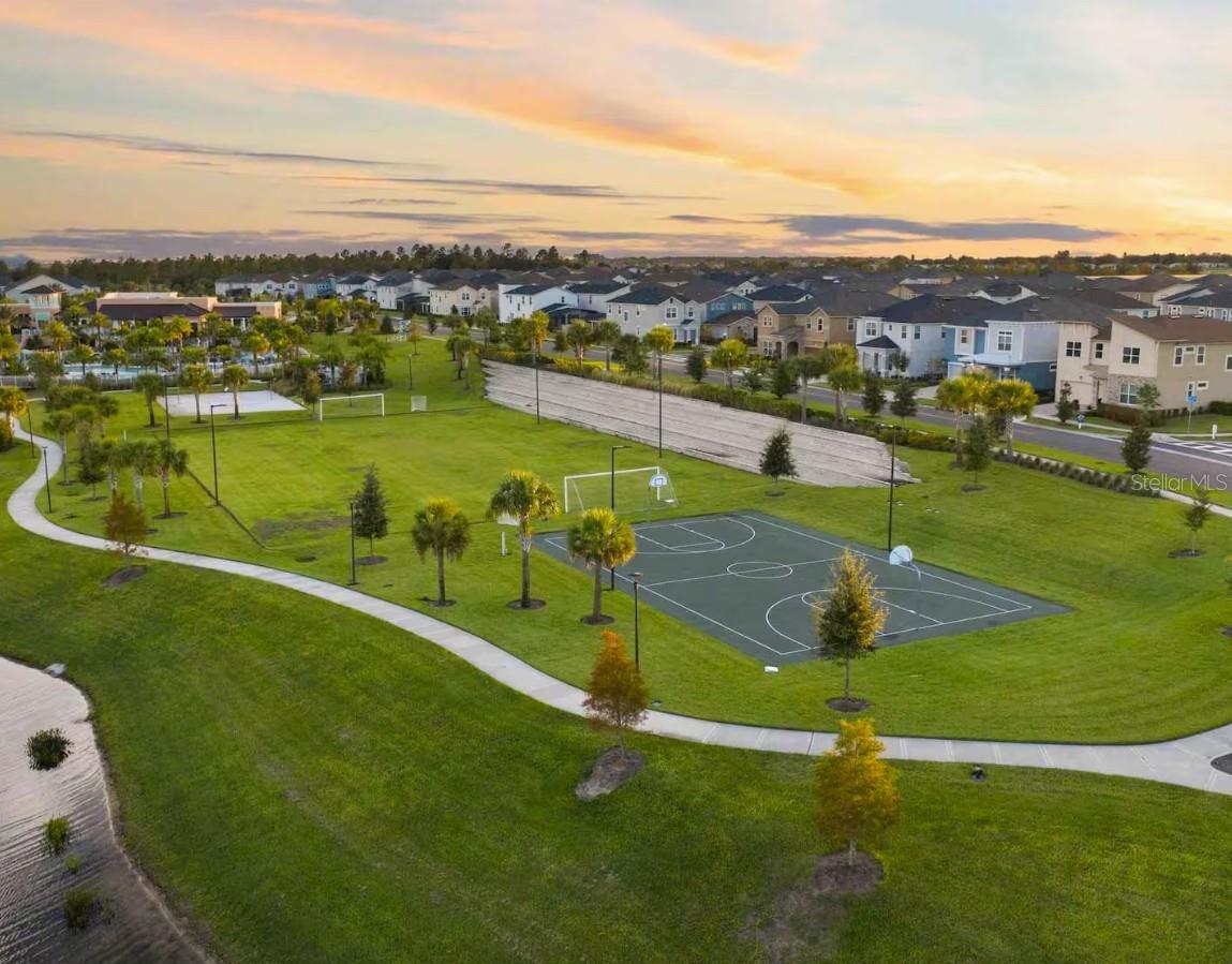 Image 39 of 41 For 1604 Carey Palm Circle