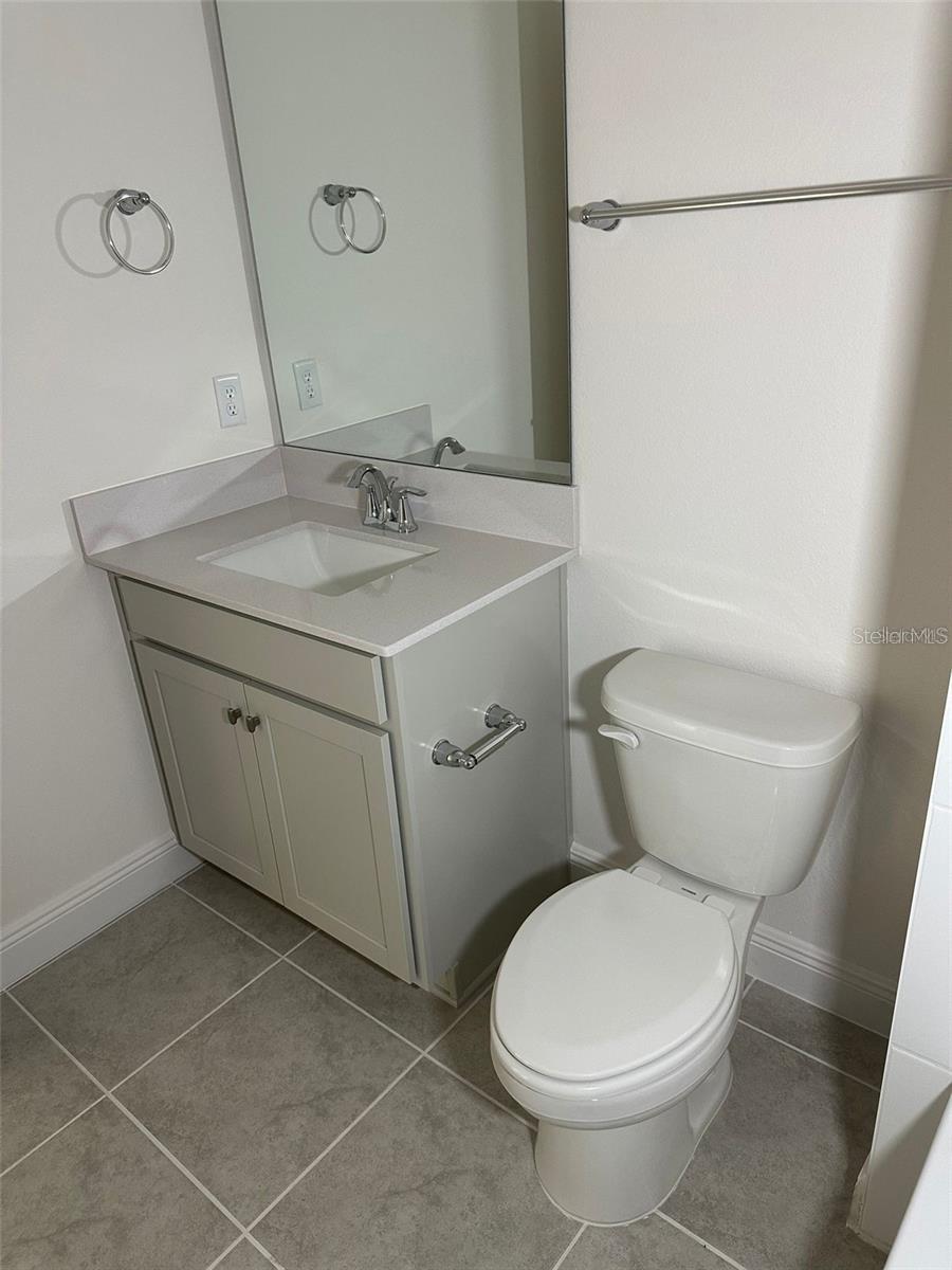 Image 19 of 23 For 4806 Praire Preserverun