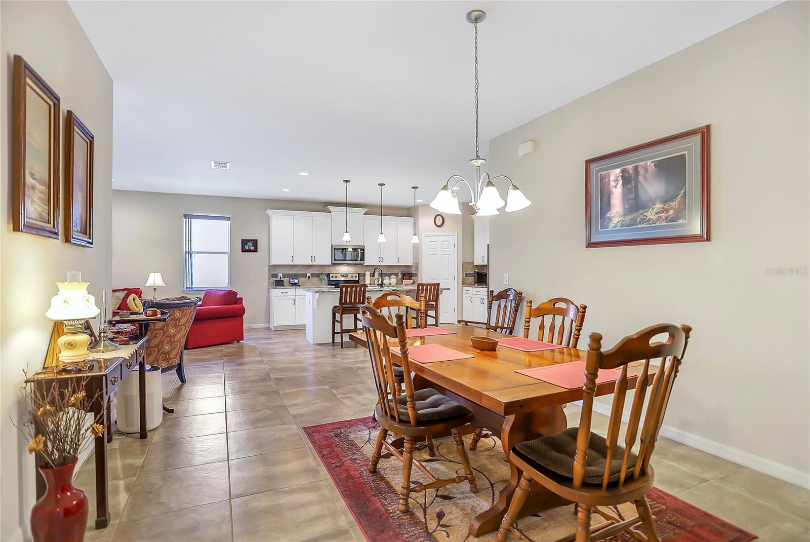 Image 11 of 39 For 2368 Oxmoor Drive