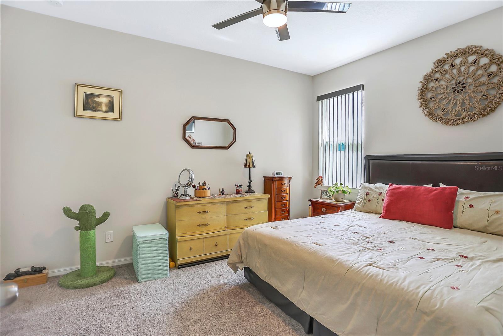 Image 22 of 39 For 2368 Oxmoor Drive